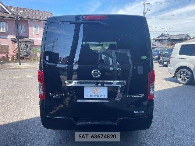 Nissan NV350 Caravan 2019-05 7390925-22