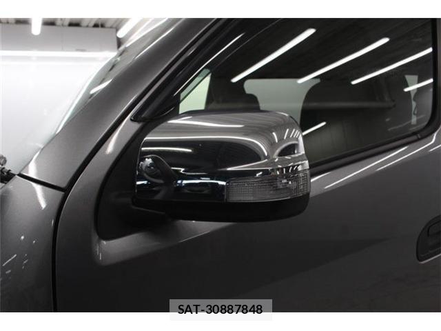 Nissan NV350 Caravan 2019-03 7393415-14