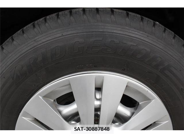Nissan NV350 Caravan 2019-03 7393415-18