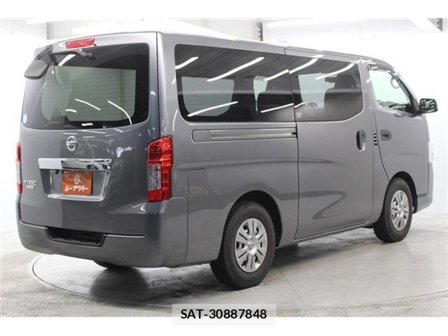 Nissan NV350 Caravan 2019-03 7393415-4
