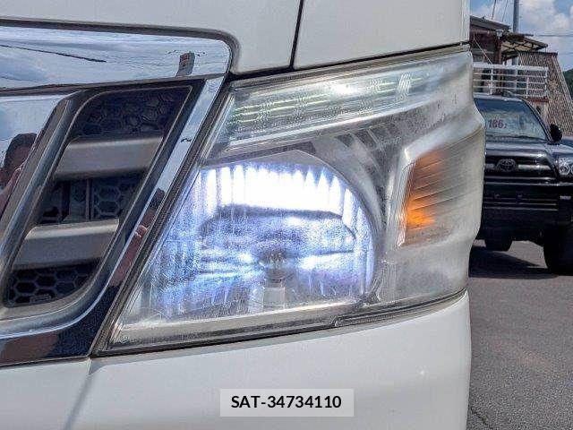 Nissan NV350 Caravan 2015-06 7393407-10