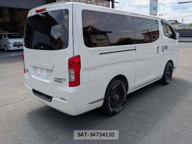 Nissan NV350 Caravan 2015-06 7393407-16