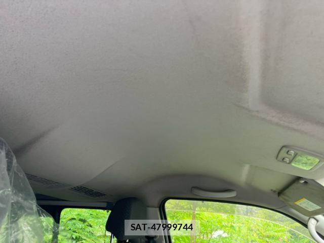 Nissan NV350 Caravan 2013-10 7393414-9