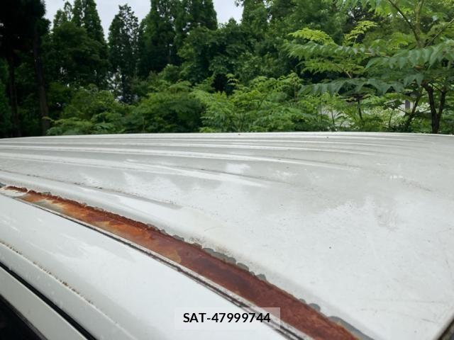 Nissan NV350 Caravan 2013-10 7393414-18
