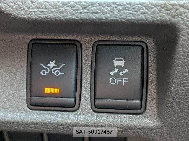 Nissan NV350 Caravan 2021-05 7456545-9