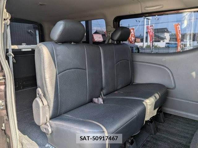 Nissan NV350 Caravan 2021-05 7456545-14