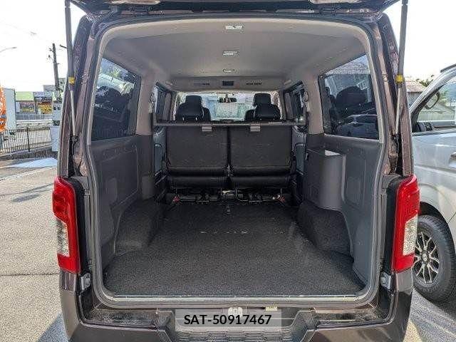 Nissan NV350 Caravan 2021-05 7456545-15