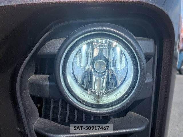 Nissan NV350 Caravan 2021-05 7456545-18