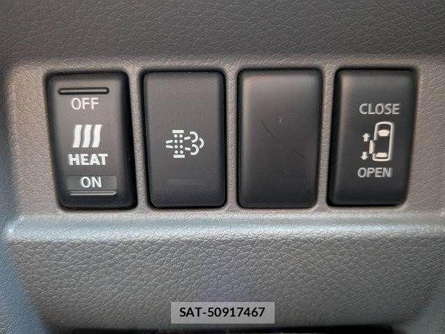 Nissan NV350 Caravan 2021-05 7456545-8