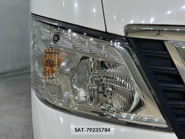 Nissan NV350 Caravan 2019-05 7456544-21