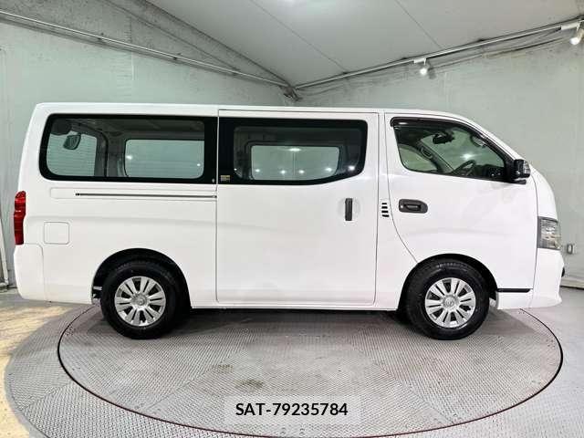 Nissan NV350 Caravan 2019-05 7456544-3