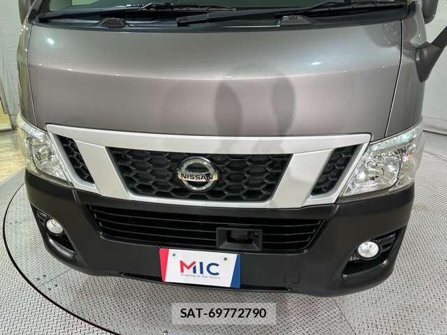 Nissan NV350 Caravan 2016-06 7456547-23