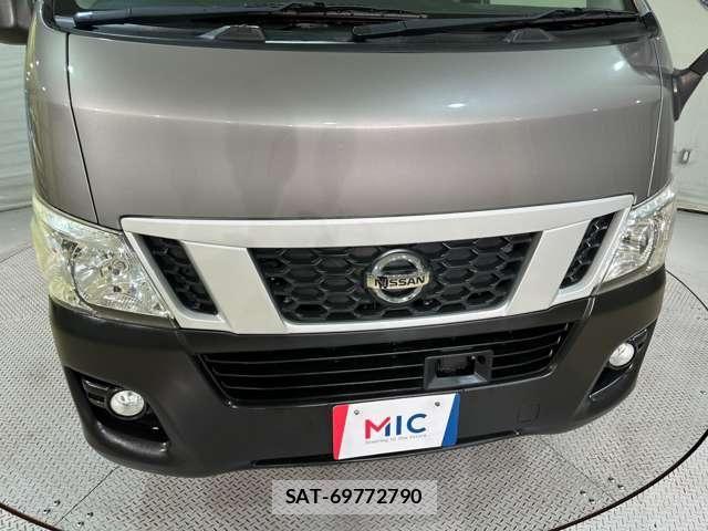 Nissan NV350 Caravan 2016-06 7456547-24