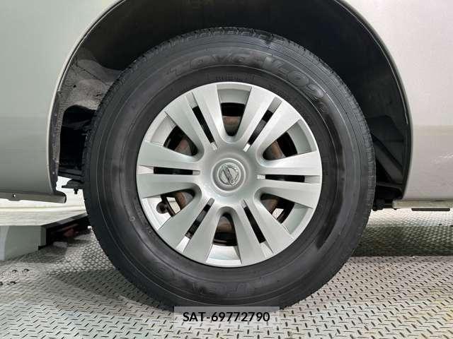 Nissan NV350 Caravan 2016-06 7456547-28