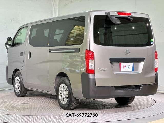 Nissan NV350 Caravan 2016-06 7456547-6