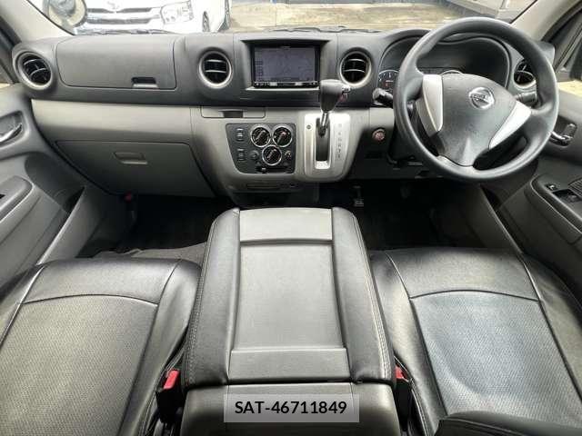 Nissan NV350 Caravan 2014-08 7502072-14