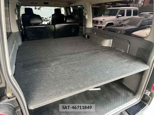 Nissan NV350 Caravan 2014-08 7502072-16