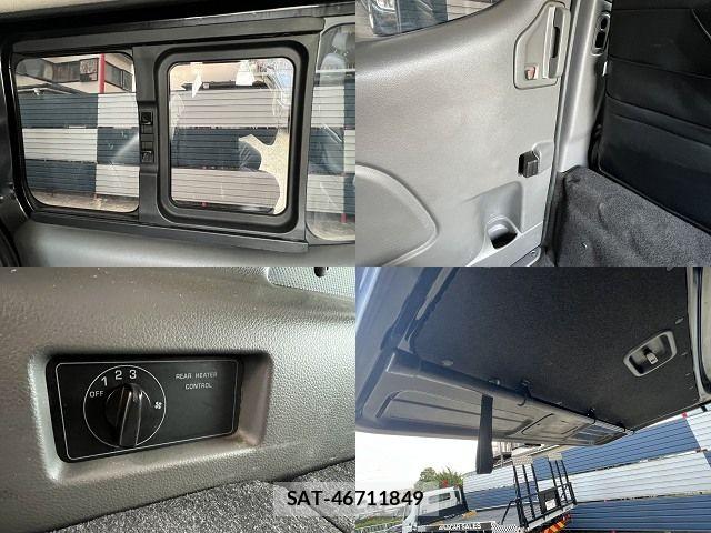 Nissan NV350 Caravan 2014-08 7502072-23