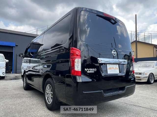 Nissan NV350 Caravan 2014-08 7502072-29