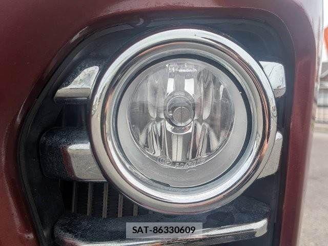Nissan NV350 Caravan 2018-09 7502068-27