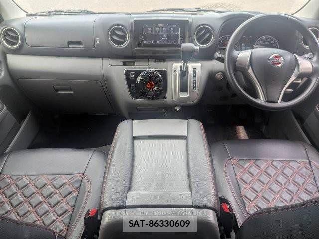 Nissan NV350 Caravan 2018-09 7502068-2