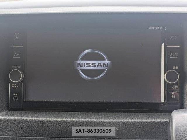 Nissan NV350 Caravan 2018-09 7502068-3