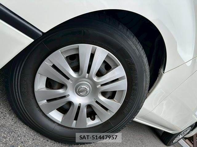 Nissan NV350 Caravan 2020-11 7502065-19