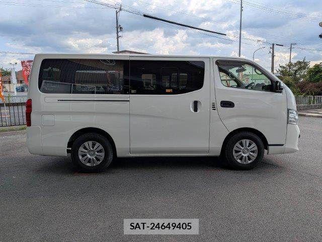 Nissan NV350 Caravan 2019-03 7502070-15