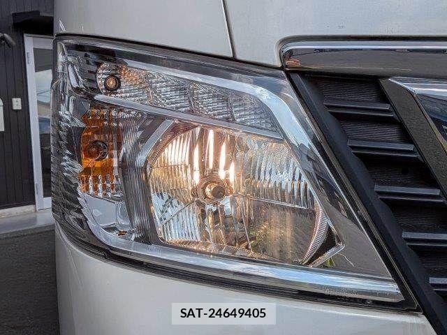 Nissan NV350 Caravan 2019-03 7502070-27