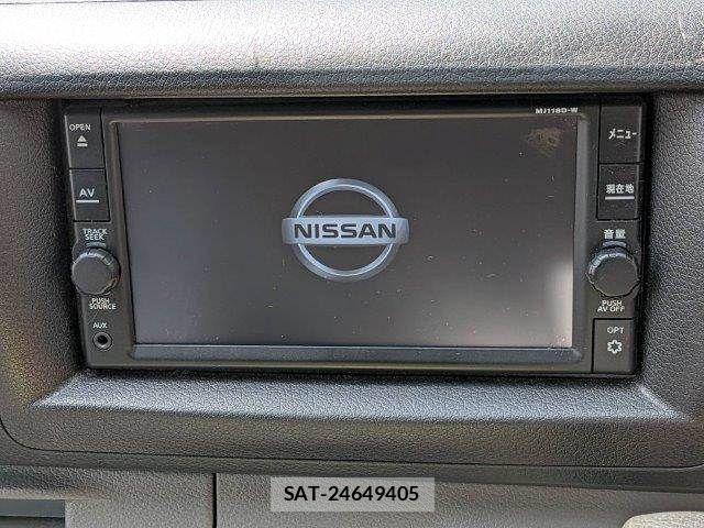 Nissan NV350 Caravan 2019-03 7502070-3