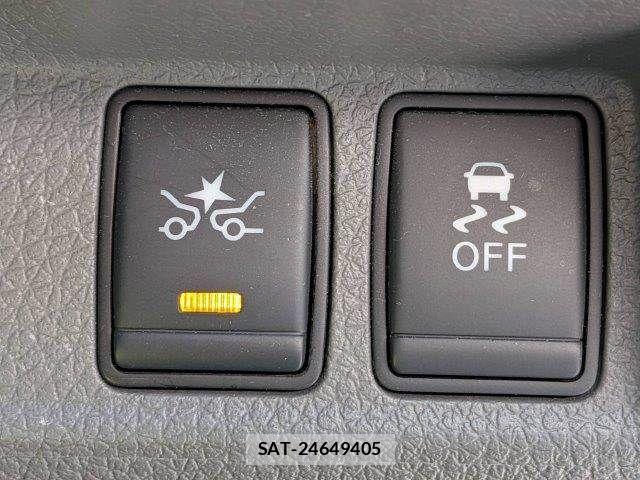 Nissan NV350 Caravan 2019-03 7502070-6