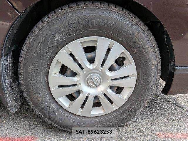Nissan NV350 Caravan 2018-01 7502067-13
