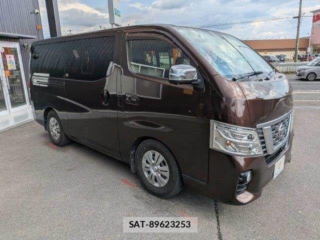 Nissan NV350 Caravan 2018-01 7502067-15
