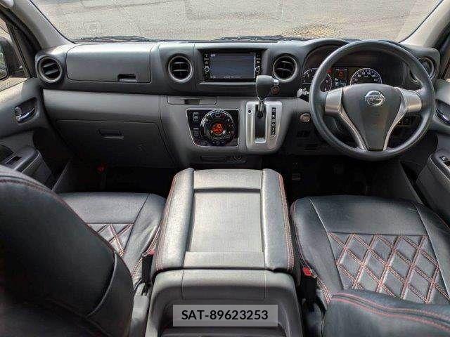 Nissan NV350 Caravan 2018-01 7502067-2