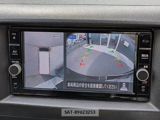 Nissan NV350 Caravan 2018-01 7502067-5