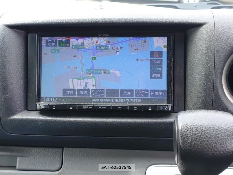 Nissan NV350 Caravan 2020-06 7534194-10