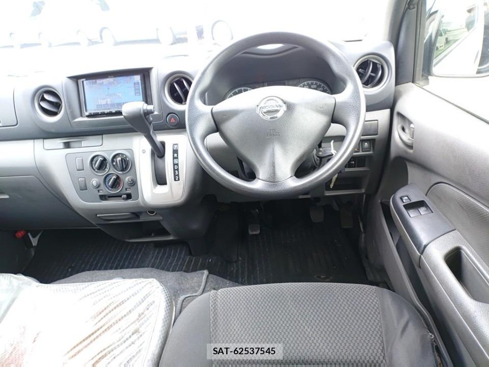 Nissan NV350 Caravan 2020-06 7534194-7