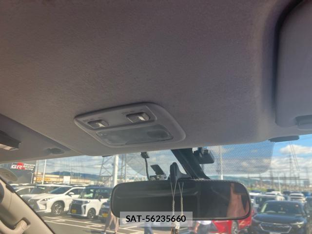 Nissan NV350 Caravan 2016-06 7562597-21
