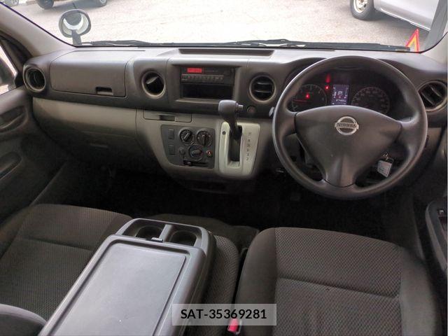 Nissan NV350 Caravan 2015-06 7618988-8