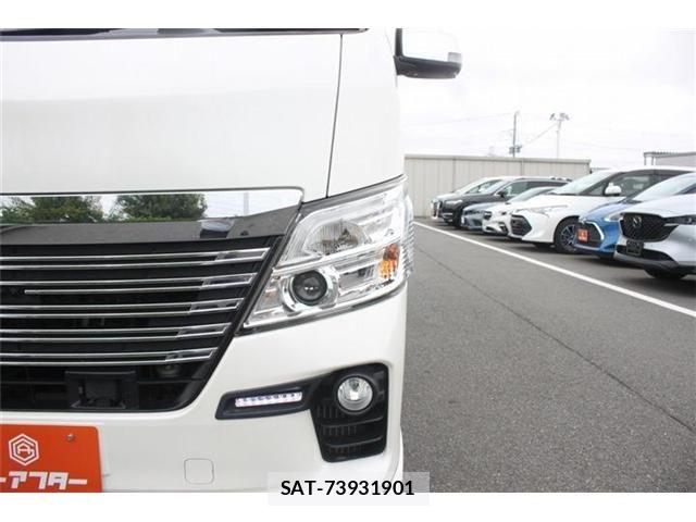 Nissan NV350 Caravan 2020-01 7618980-9