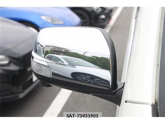 Nissan NV350 Caravan 2020-01 7618980-23