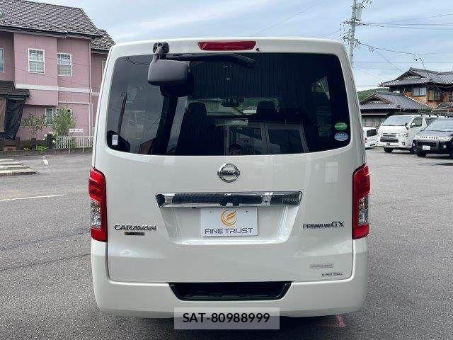 Nissan NV350 Caravan 2020-06 7618982-20
