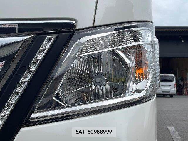Nissan NV350 Caravan 2020-06 7618982-23