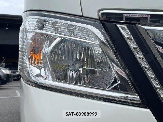 Nissan NV350 Caravan 2020-06 7618982-24