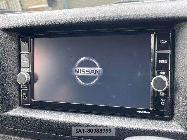 Nissan NV350 Caravan 2020-06 7618982-3