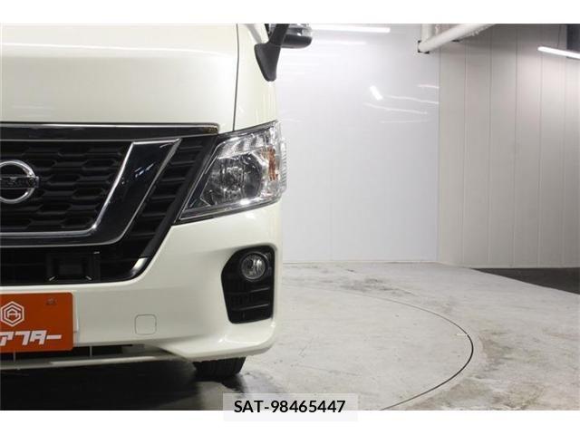 Nissan NV350 Caravan 2020-05 7618983-13