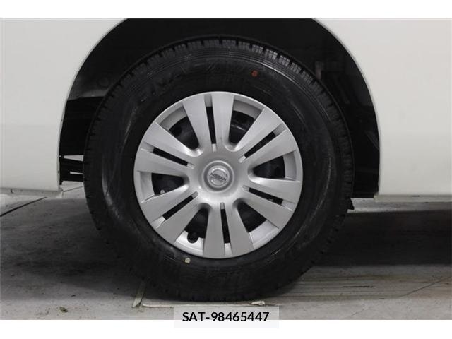 Nissan NV350 Caravan 2020-05 7618983-25