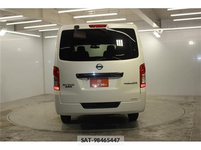 Nissan NV350 Caravan 2020-05 7618983-5