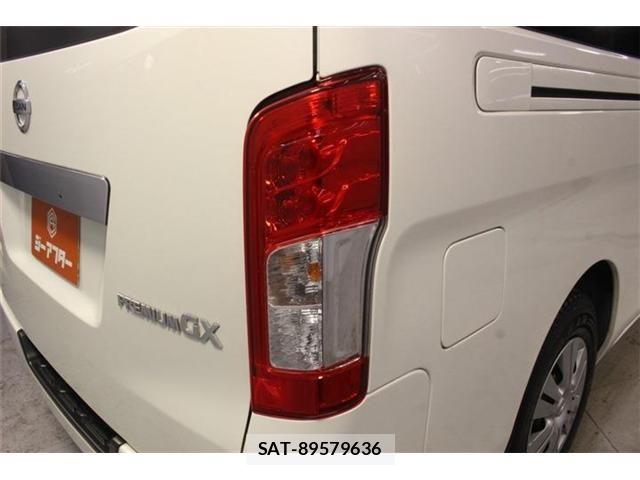 Nissan NV350 Caravan 2019-02 7618981-18
