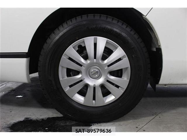 Nissan NV350 Caravan 2019-02 7618981-23